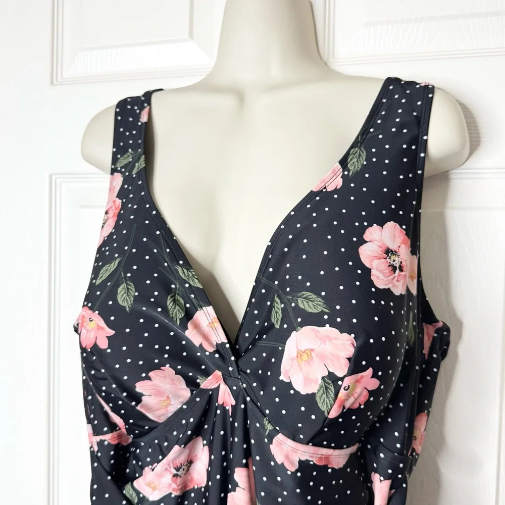 Torrid Floral & Polka Dot Tie Front Waist Wireless One Piece Swimsuit Size 3X - Picture 10 of 16